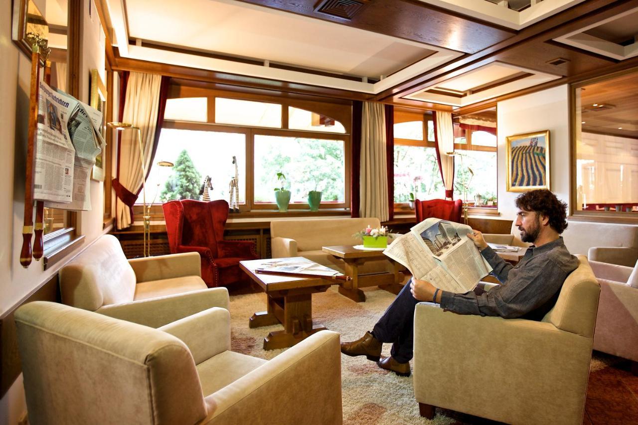 Alpin- Das Sporthotel, Summercard Included May - September ツェル アム ゼー エクステリア 写真
